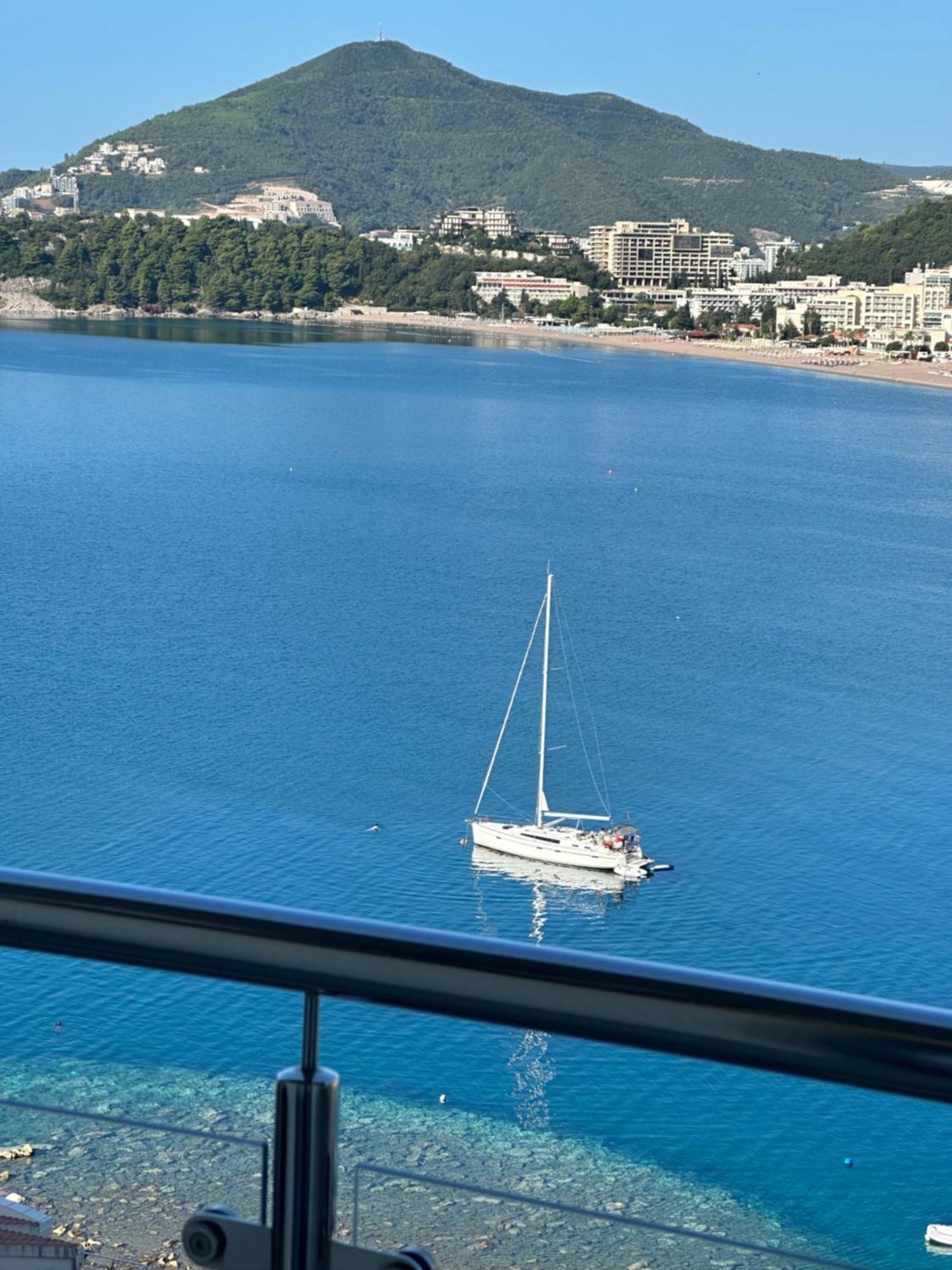 Luxury Apartments Trend Budva Bagian luar foto